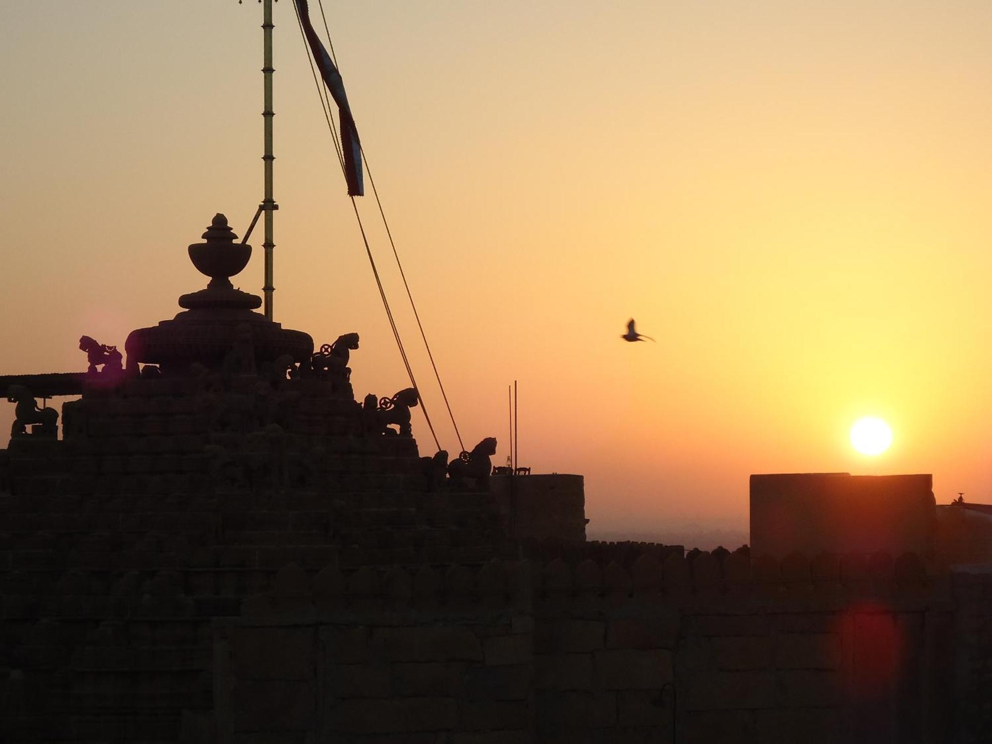 Ganesh Guest House Jaisalmer Esterno foto